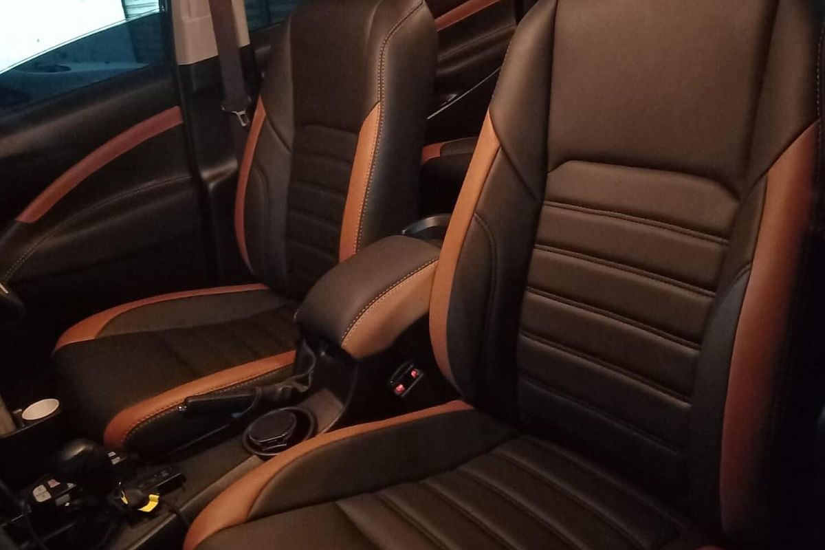 Jok Mobil Retak atau Sobek, Ini Solusi Restorasi dan Kisaran Harganya