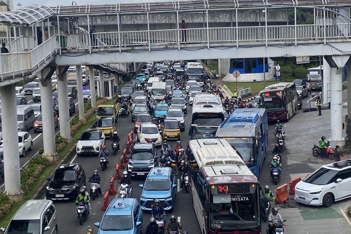 Hati-hati Kena Tilang, Ini Aturan Motor Melintas di Kawasan Semanggi