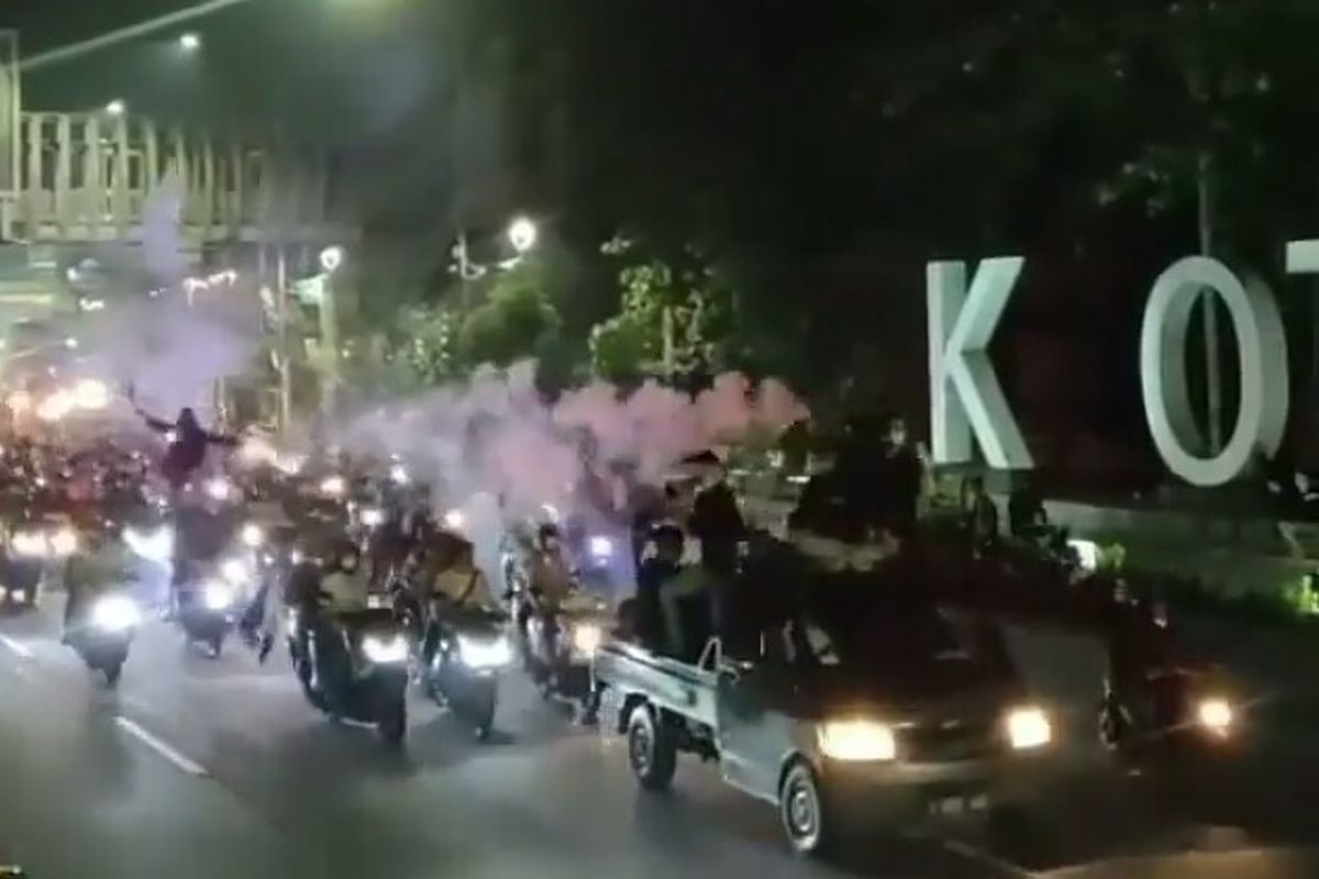 Sahur on the Road Saat Ramadhan: Niat Baik atau Gangguan?