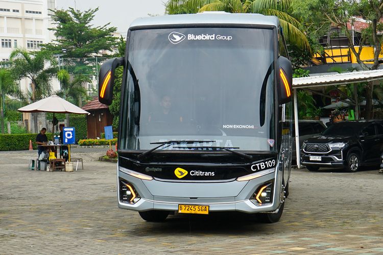 Bus AKAP Cititrans Hadirkan Teknologi Terbaru dari Hino