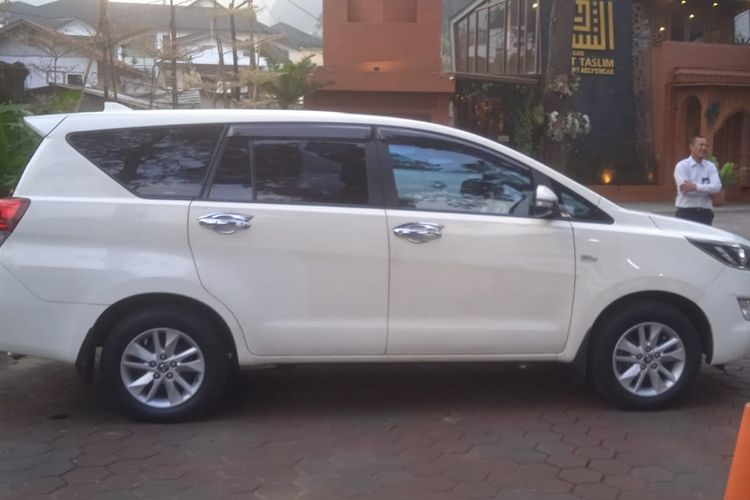 Curhat Pemilik Toyota Innova 2016: Kelebihan, Kekurangan dan Biaya Perawatan