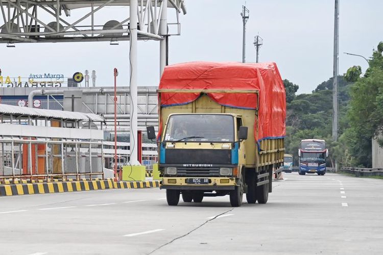 Kemenhub: Pembatasan Truk di Tol Berlaku Hingga 4 Januari