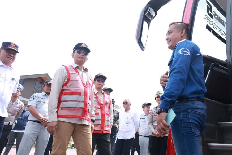 Lakukan Pelanggaran, Ribuan Bus Dilarang Beroperasi Jelang Nataru