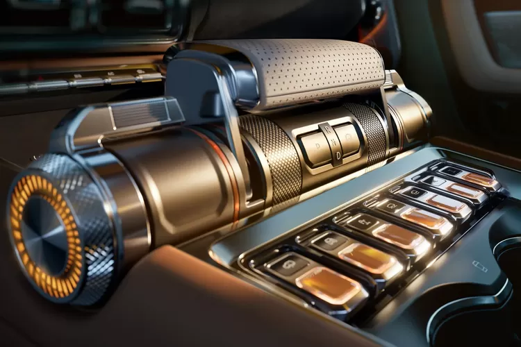 SUV Baru Geely Mirip Defender, Zhanjian 700 Debut di Auto China