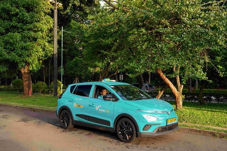 Taksi Listrik Green SM Sudah Bisa Dipesan Lewat Aplikasi Gojek