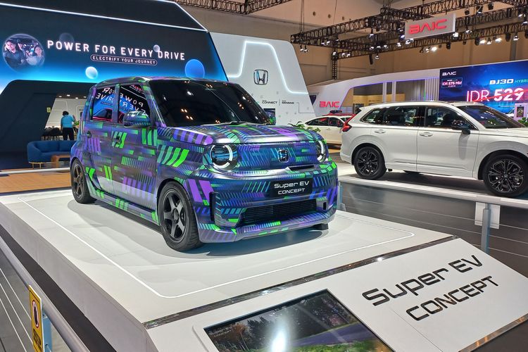 GIIAS 2025: Honda Step WGN dan Super EV Jadi Mobil Favorit
