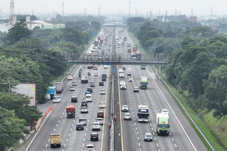 Mobil Rusak Hantam As Kopel Truk di Tol, Siapa yang Tanggung Jawab?