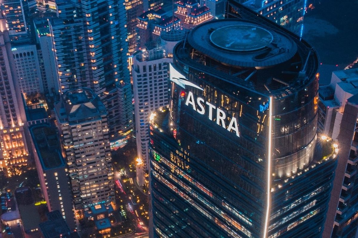 Pasar Otomotif Panas: Bagaimana Astra Hadapi Tantangan Mobil Listrik?