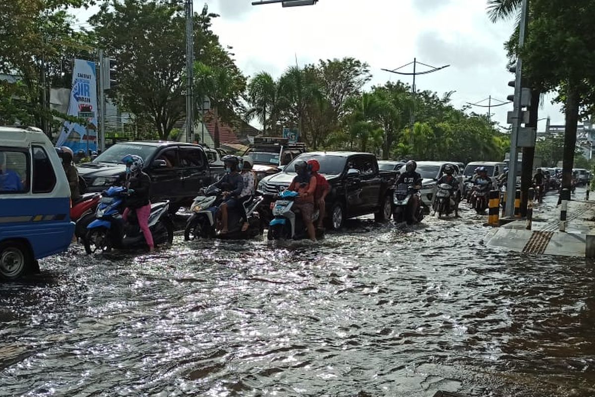 CVT Motor Matik Rentan Rusak Saat Menerobos Banjir