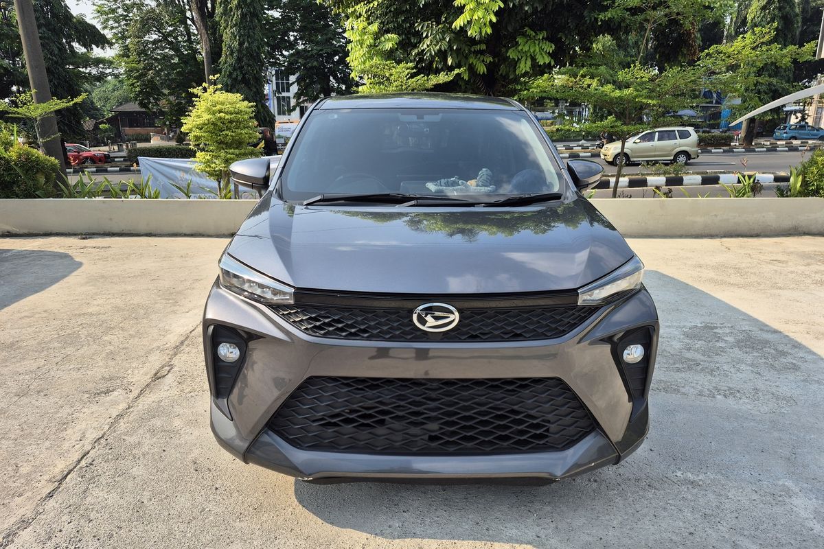 Berapa Biaya Servis dan Pajak Tahunan Daihatsu Xenia 1.3 CVT?