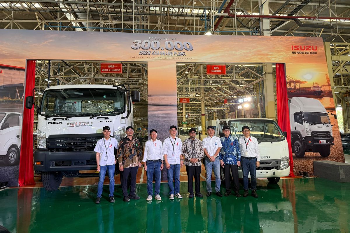 Isuzu Rayakan Produksi 300.000 Unit, Pabrik Karawang Andalan Ekspor