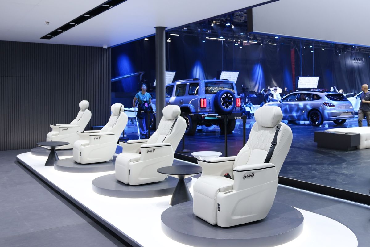 Kursi Zero-Gravity GWM: Kenyamanan Seperti Melayang