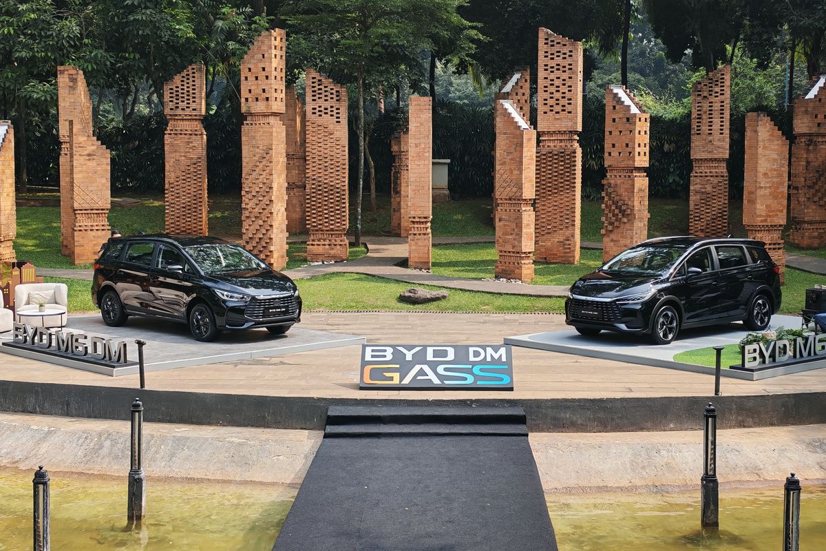 Tambah BYD M6 DM, Simak Daftar Harga Mobil PHEV di Indonesia