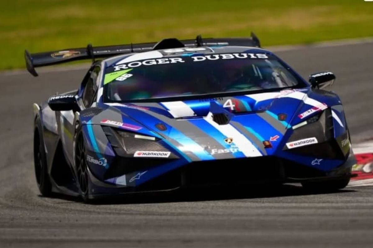 Duet Pebalap Indonesia Podium di Lamborghini Super Trofeo Asia 2025