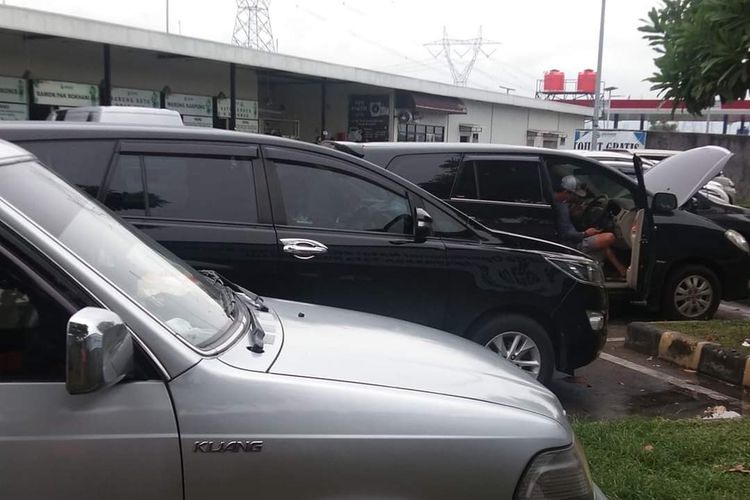 Tips Mudah Cek Mobil Bekas Pernah Kena Tabrak: Cukup Buka Kap Mesin