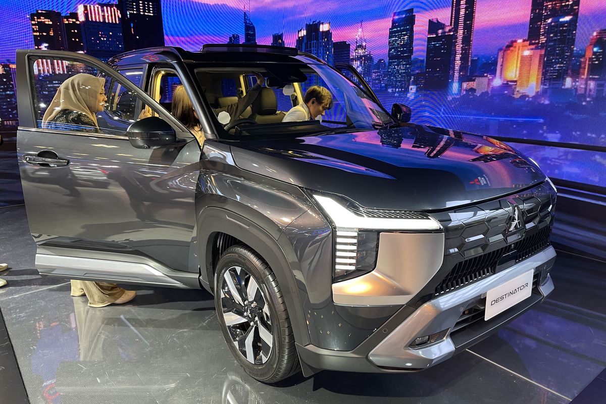 Mitsubishi Destinator: SUV 7-Penumpang Diklaim Laris di GIIAS 2025
