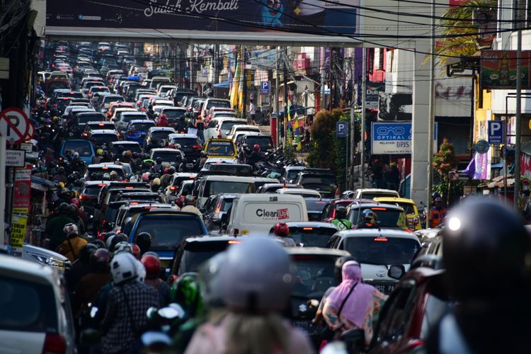 Libur Lebaran 2026, Arus Lalu Lintas ke Puncak Bogor Naik 50 Persen