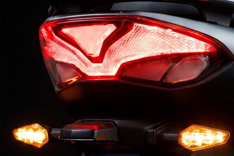 Suzuki Burgman 150 Meluncur, Siap Lawan PCX dan NMAX