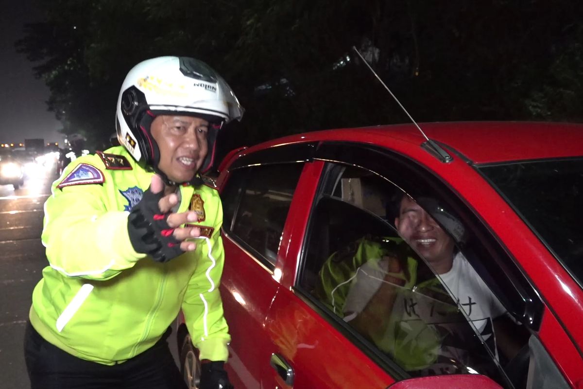 Kesalahan Umum Pengemudi Saat Menggunakan Bahu Jalan Tol