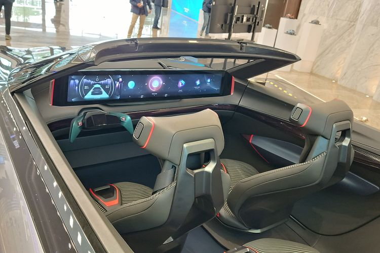 Melihat Changan VIIA Concept, Cabriolet 3 Penumpang yang Elegan