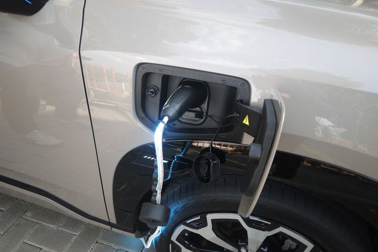 Jetour Bicara Peluang Mobil Listrik X20e Dijual Dengan Fitur V2L