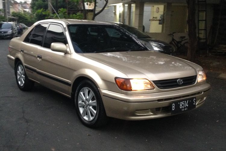 Menu Mobil Bekas Rp 50 Jutaan, Ada Soluna, Aerio, dan Corolla