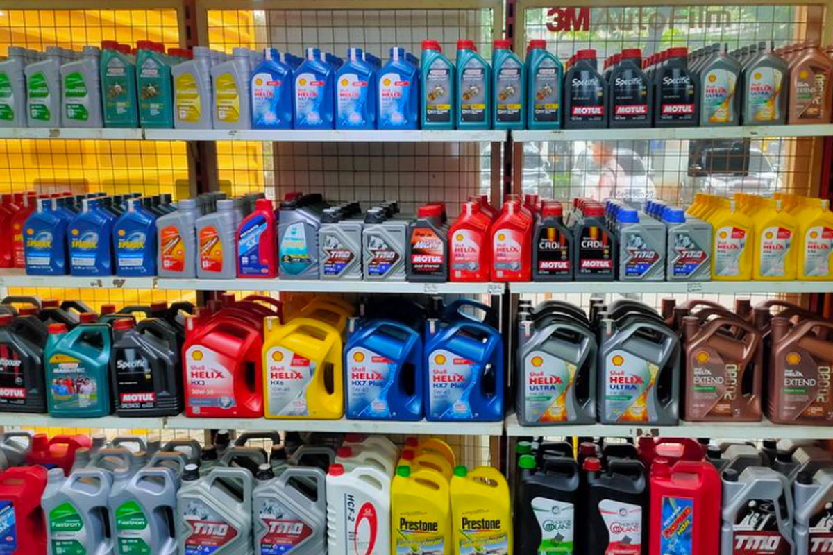 Daftar Harga Oli Mesin Mobil per April 2025