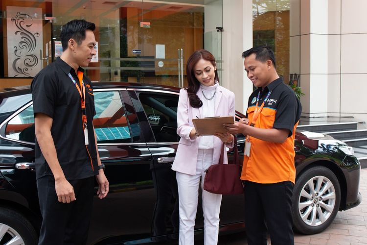 Cara Perusahaan Rental Kendaraan Korporat Perkuat Layanan