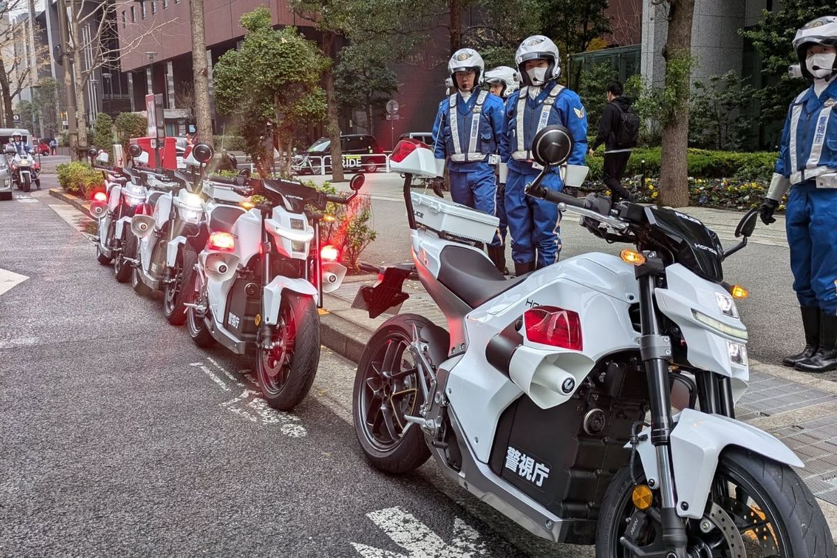 Motor Listrik Honda WN7 Resmi Mengaspal