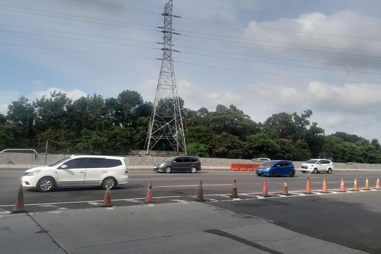 Update Arus Balik: Contraflow KM 70-47 Arah Jakarta Diberlakukan