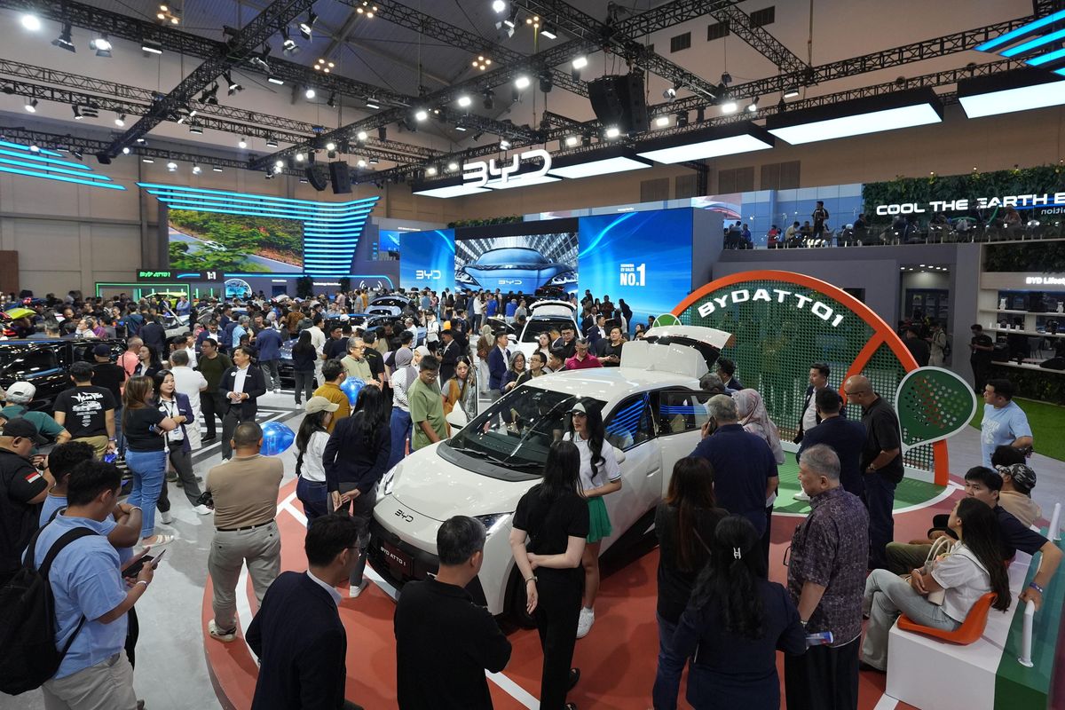 BYD Tembus Tiga Besar Daftar Merek Mobil Terlaris Indonesia