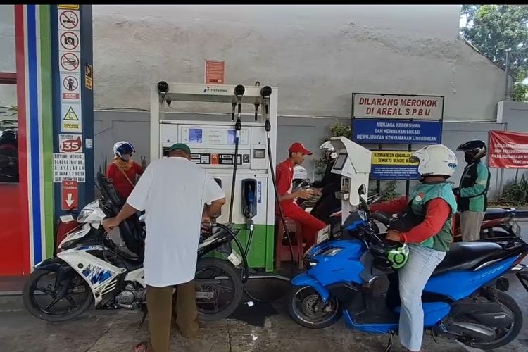 Harga Pertamax Turun: Ini Biaya Isi Full Tank Beat sampai Satria