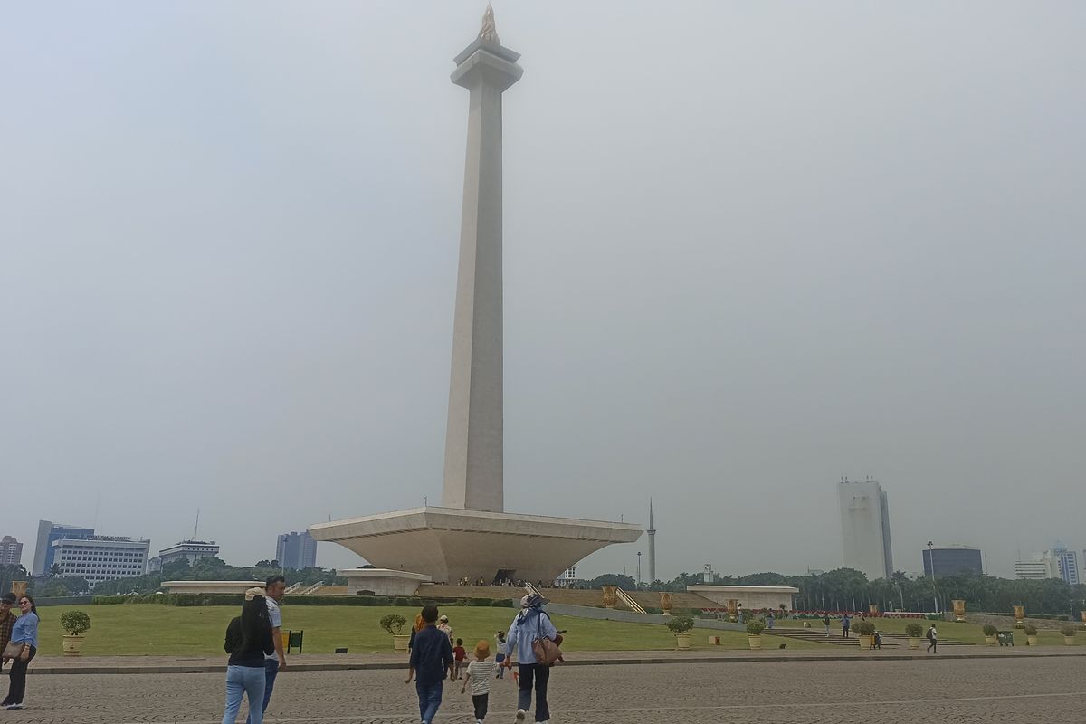 Video Viral Ban Dikempiskan di Monas, Turis Jadi Korban Parkir Liar