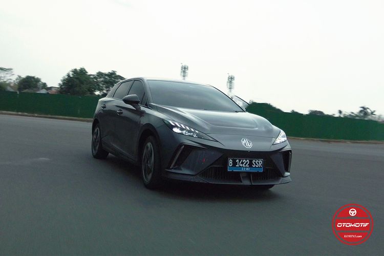 Apa yang Perlu Diantisipasi Saat Libur Nataru Naik Mobil Listrik?
