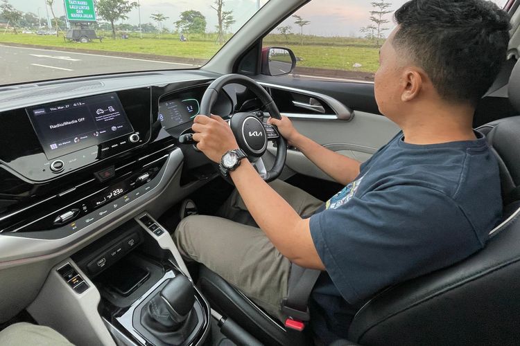 Kesalahan yang Sering Dilakukan Pengemudi Pemula Mobil Matik