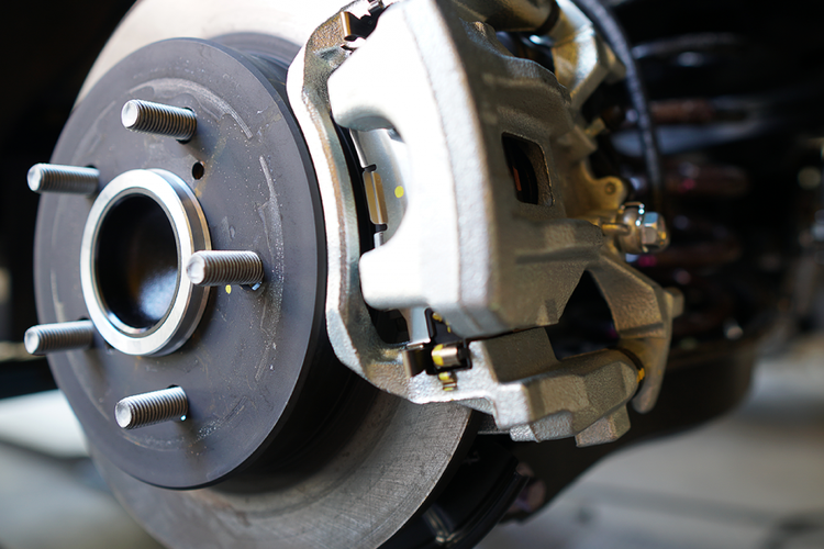 Punya Sistem Rem Regeneratif, Servis Rem Mobil Hybrid Jangan Asal