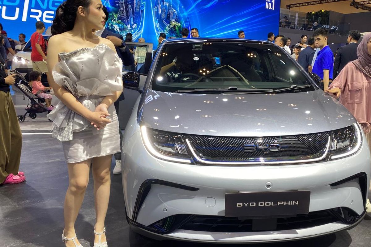 Pilihan Mobil Listrik Rp 300 Jutaan dan Skema Cicilannya di GIIAS 2025