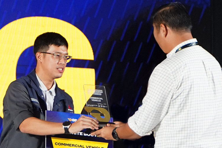 Mitsubishi Fuso Raih Booth Kendaraan Niaga Terfavorit di GIIAS 2025