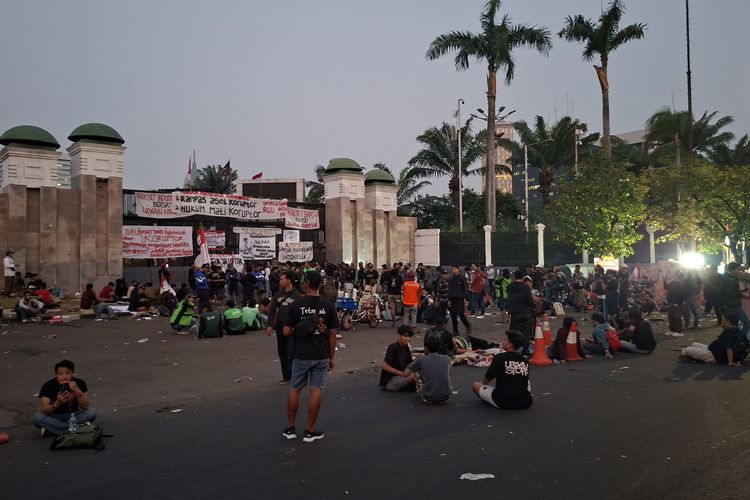 Ada Demo Pagi Ini di Depan Gedung DPR, Hindari Kawasan Senayan