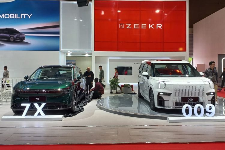 Geely Buka Pre-Booking Zeekr di IIMS 2026, Tembus Rp 1 Miliar