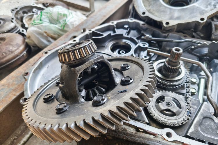 Alasan Mobil Tranmsisi Manual Masih Jadi Pilihan di Era Modern