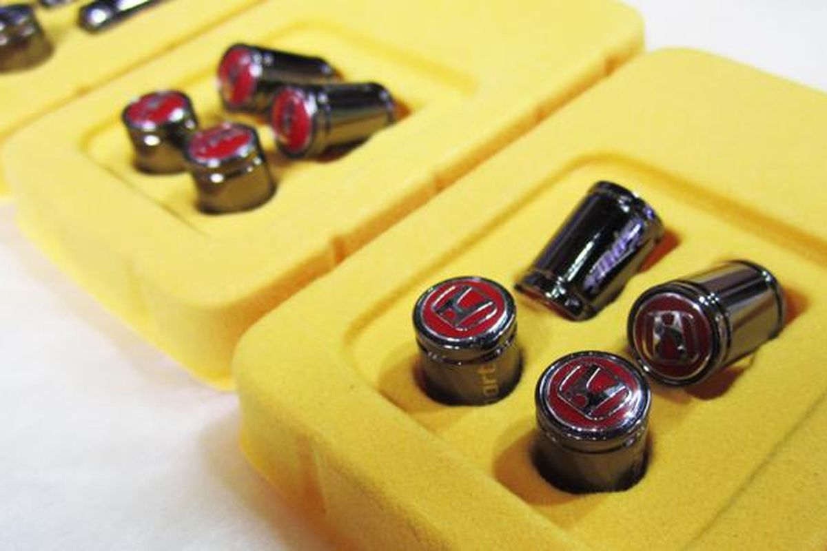 Jangan Disepelekan, Ini Tugas Penting Tutup Pentil Ban