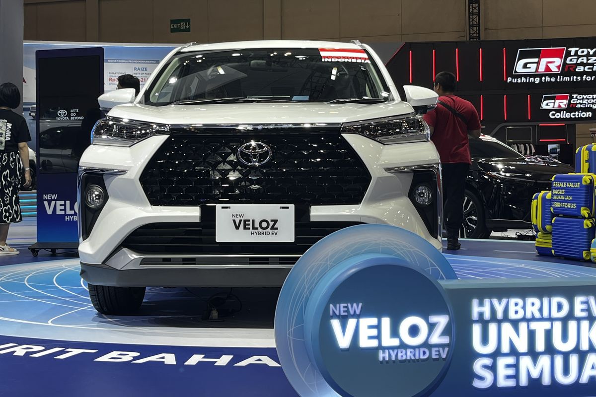 Veloz Hybrid: Mobil Hibrida dengan TKDN 65 Persen