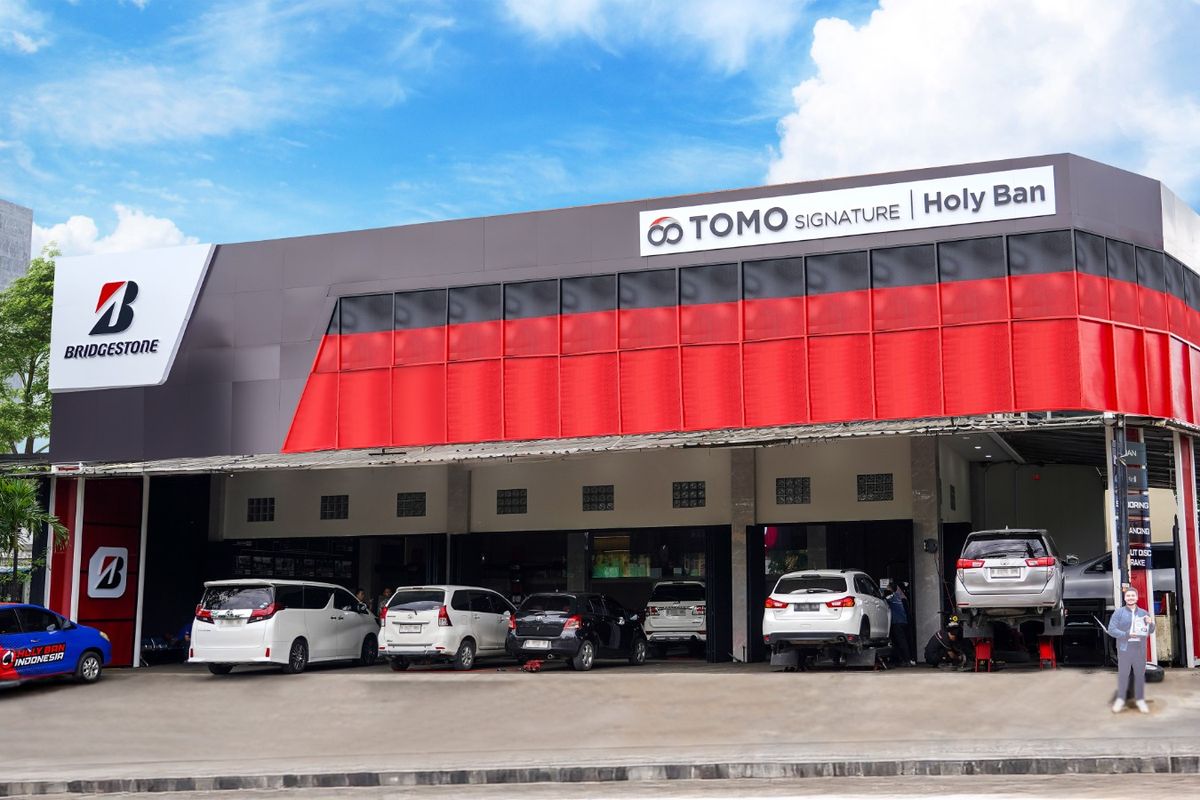 Perusahaan Ban Mobil Ini Hadirkan Layanan Premium di Pluit