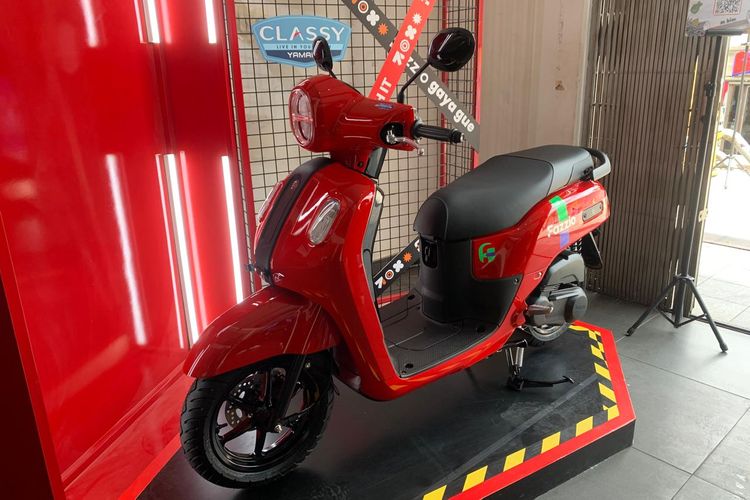 Yamaha Fazzio vs WMoto Swiftbee 125: Mana yang Lebih Unggul?