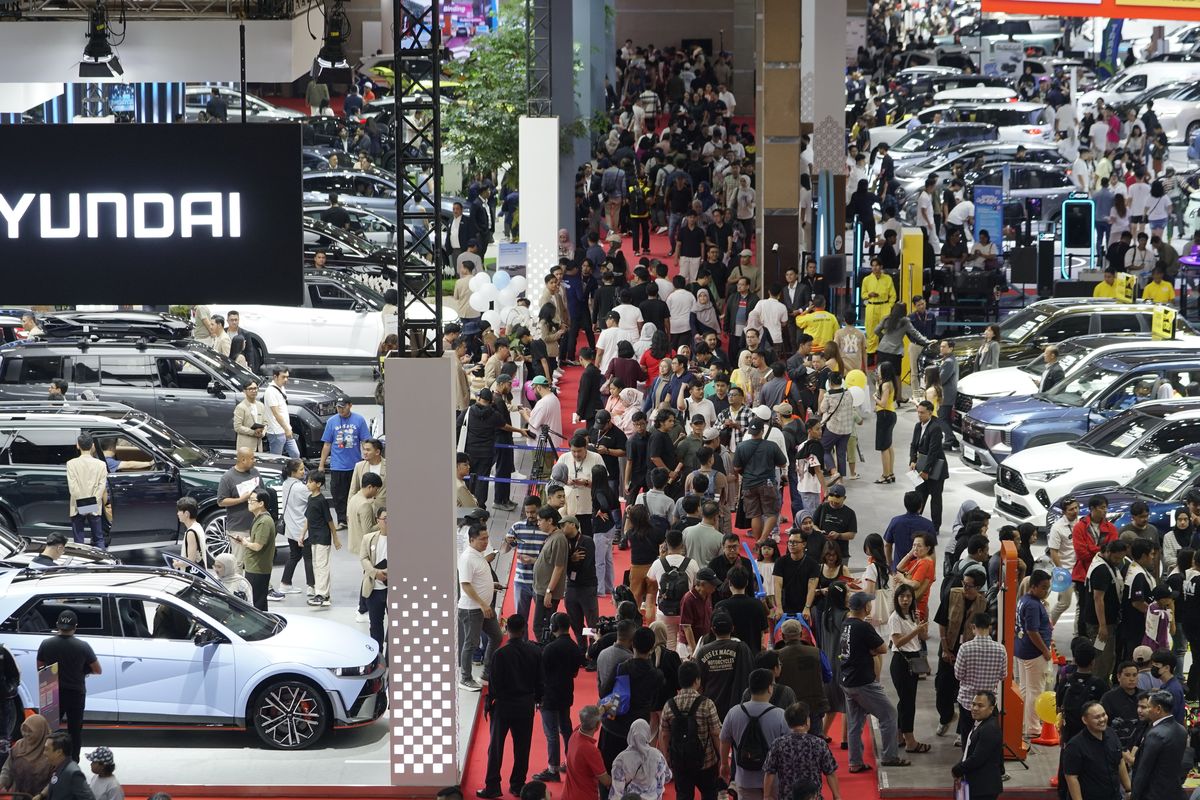 IIMS: Pengunjung Wanita Capai 33 Persen, Akan Ada Program Khusus