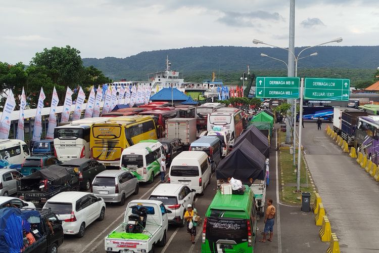 Tips Hadapi Macet Saat Mudik Lebaran agar Tetap Aman dan Nyaman