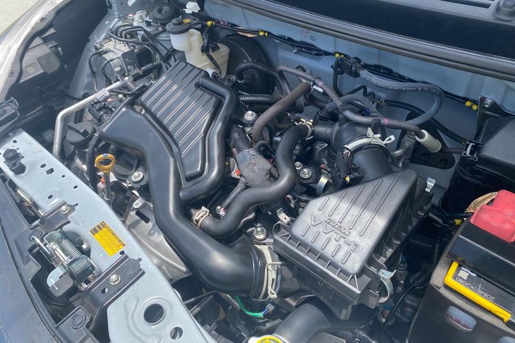 Mobil Matik Digeber tapi Lelet? Ini Penyebab Umumnya