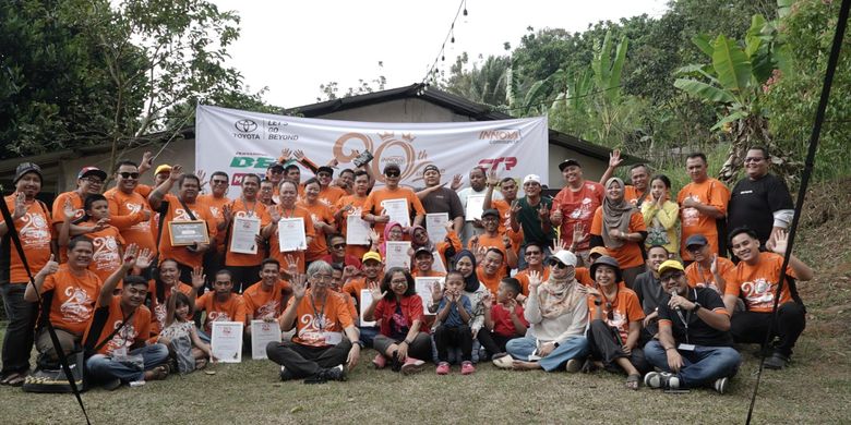 HUT ke-20, Innova Community Kumpulkan 105 Kijang Innova di Bogor