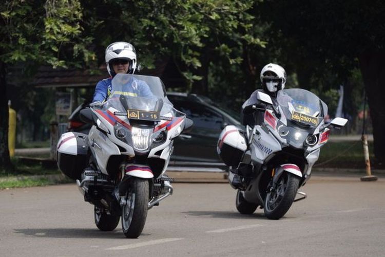 Polisi Bakal Tindak Tegas Pengguna Strobo dan Sirine Ilegal di Jalan